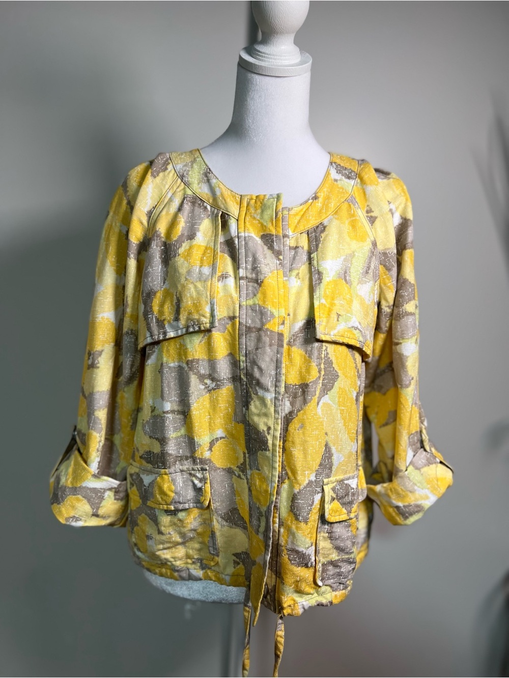 Women's Floral Utility Jacket in Yellow and Gray with Drawstring Hem